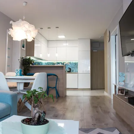 Fala-miodowy Dom * Kolobrzeg